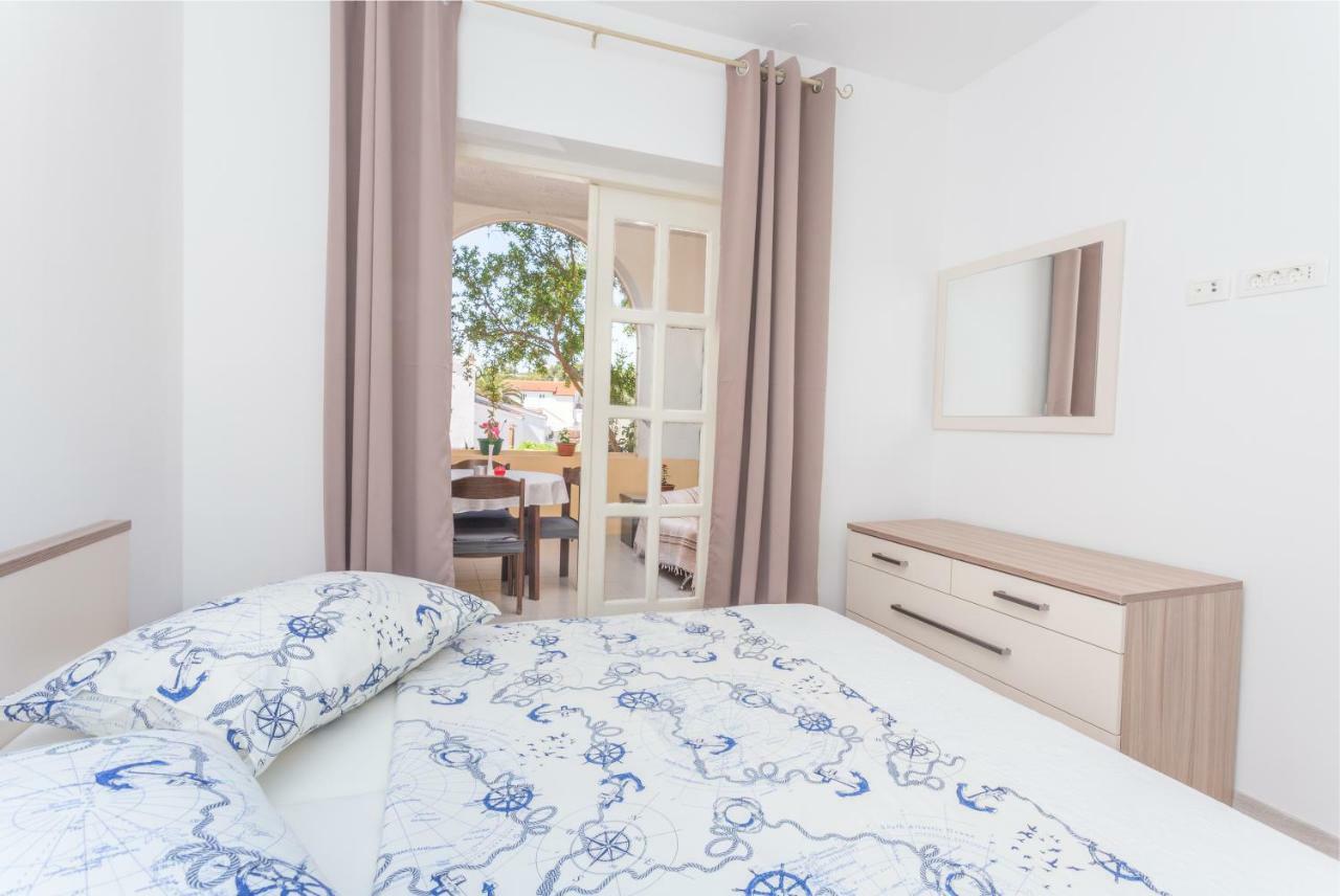 Apartment Branka Kustura 2 Đảo Hvar Ngoại thất bức ảnh