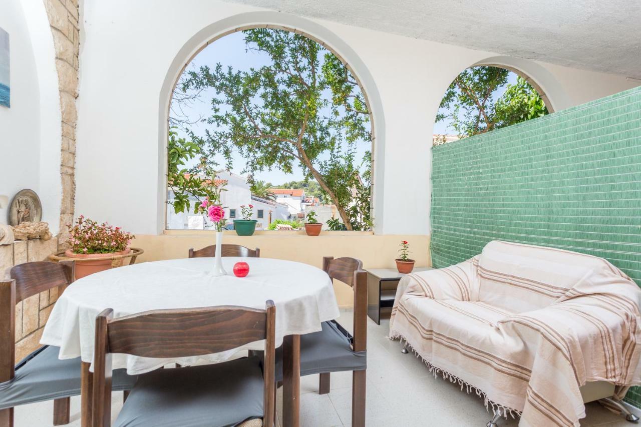 Apartment Branka Kustura 2 Đảo Hvar Ngoại thất bức ảnh